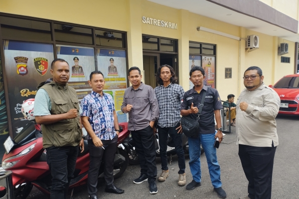 Didampingi King Cobra, Pegawai Bapperida Lebak Lapor Polisi Terkait Dugaan Pencemaran Nama Baik