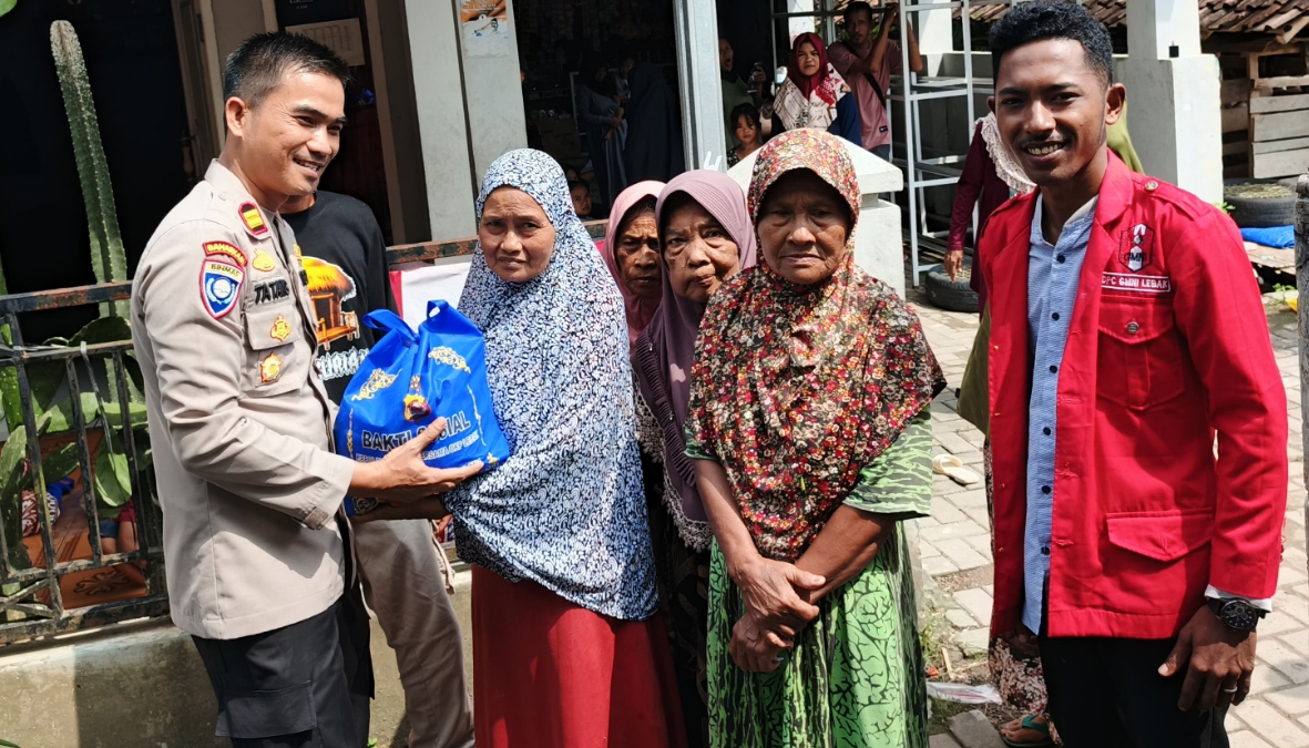 Bakti Sosial Polres Lebak Bersama GMNI Lebak