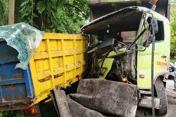 Diduga Akibat Sopir Tronton Ngantuk, Laka Lantas Terjadi di Cihara, Satu Orang Pengemudi Meninggal