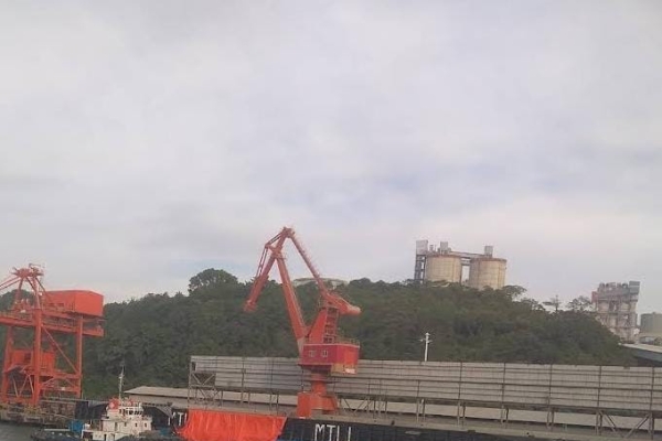 Karyawan TKBM Di Dermaga PT. Cemindo Gemilang Kerap Alami Keterlambatan Gaji