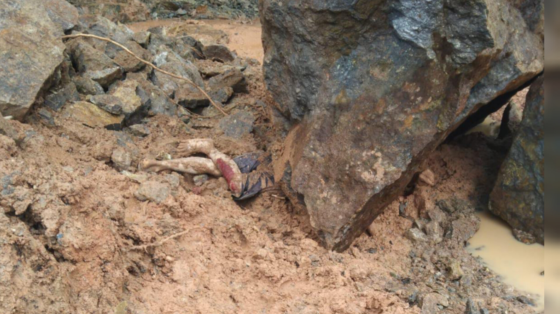 Pekerja Galian Batu Belah Meninggal