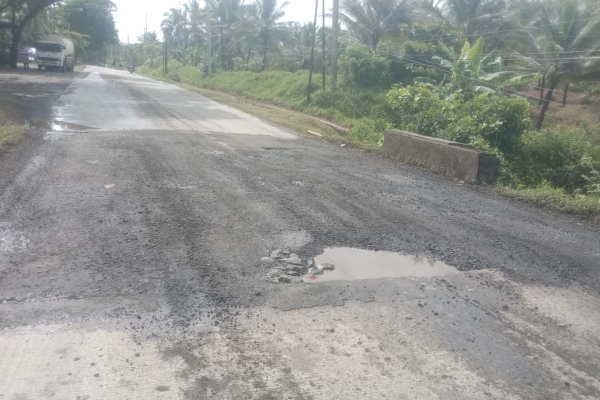 Tambal Sulam Jalan Nasional Bayah–Malingping Diduga Asal Jadi, Baru Diperbaiki Sudah Rusak Lagi