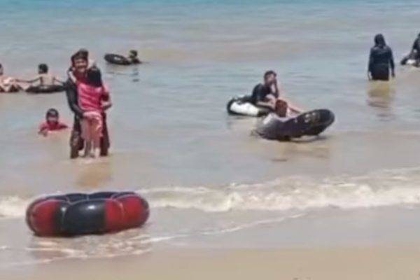 Terseret Arus, Pemuda Depok Hilang di Pantai Kayakas, Bayah, Pencarian Terus Dilakukan