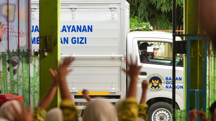 Penyaluran MBG dari SPPG ke Sekolah