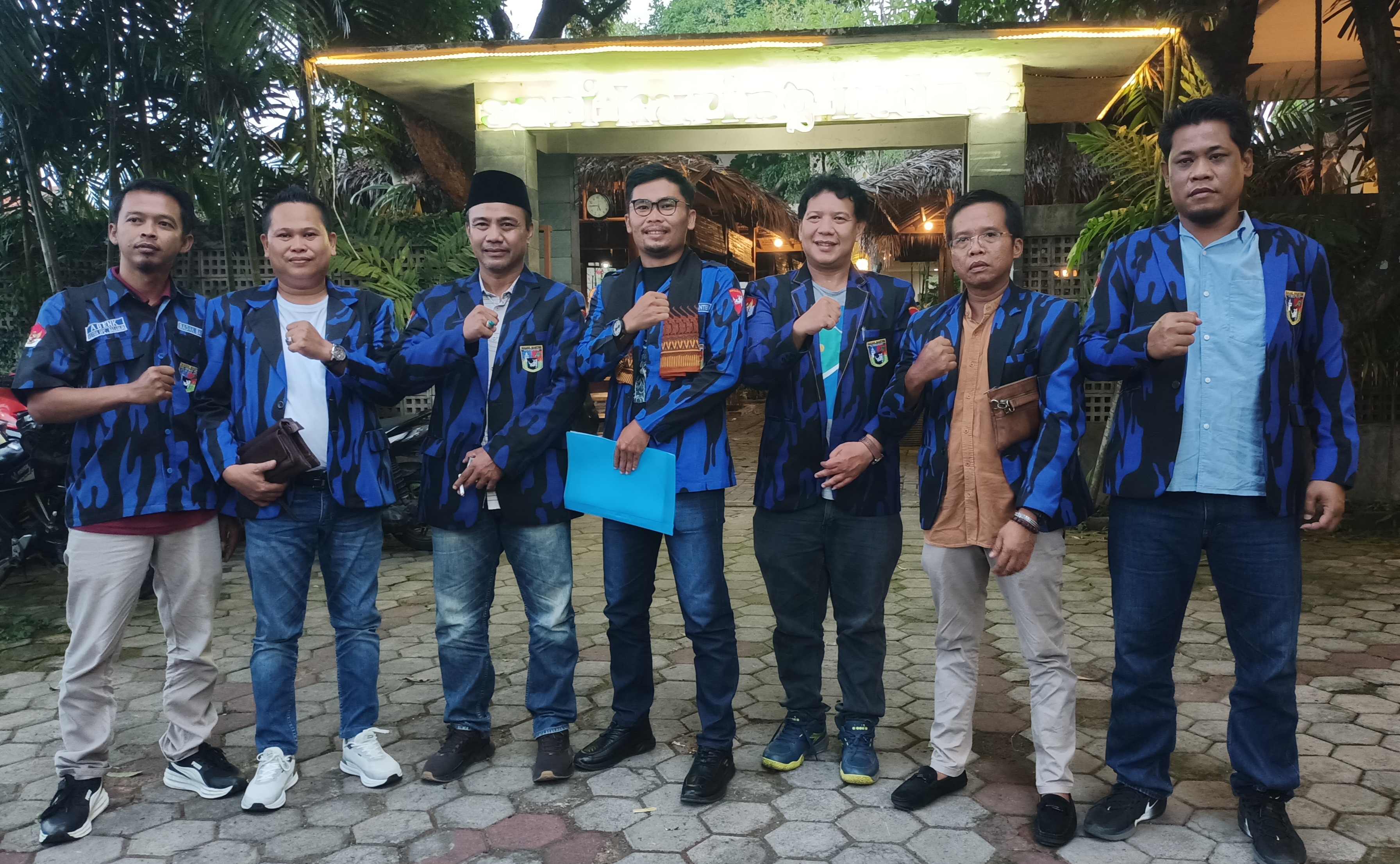 Asep Pahrudin (Tengah) Ketua DPW BB Provinsi Banten terpilih, beserta Jajaran Pengurus DPP