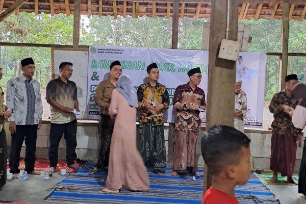 Muharram Berbagi, Ponpes Terpadu Nurul Athfal Santuni Anak Yatim